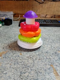 Turn de inele pentru dezvoltarea abilităților Clementoni Baby Stacking Rings, 6-36 luni — lipsesc 2 inele (stare: vezi a 2-a fotografie) 2