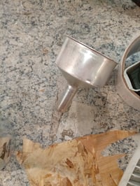 Cafetieră Bialetti Moka Express, 6 cești, aluminiu, espressor pentru aragaz, design italian, stare utilizată 5