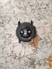 SUUNTO 9 Peak Pro GPS pametni sat s AMOLED zaslonom, 95+ — neispravan, za dijelove: ne uključuje se, punjač i remen (stanje: vidi 2. sliku) 3