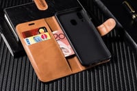 Google Pixel 7 Prémium Bőr Tok - Mágneses, Kártyatartós Védőtok 4