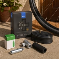 Defektmentő kerékpárcsomag: 28" belső gumi + CO2 pumpa + 8 g CO2 patron 1
