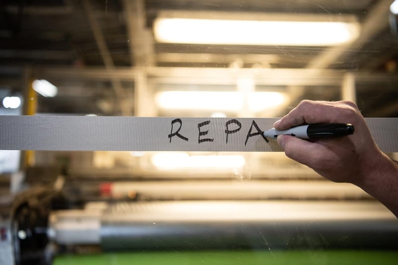 3M Általános Célú Ragasztószalag DT8 Fekete 48mm x 55m