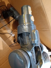 Aspirator vertical fără fir Ultenic 600W, 55000Pa, autonomie 65 minute, tehnologie GreenEye, fără fir — filtru suplimentar inclus (stare: vezi a 2-a poză) 4