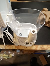 Waterpik WP-660EU Ultra Professional oralni tuš, 10 razina tlaka, bijeli – nedostaje 6 nastavaka, korišteno (stanje: vidi 2. sliku) 2