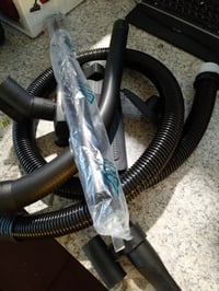 Aspirator cu sac Bosch BGB38RD2 Serie 4, cu filtru igienic PureAir, 600 W, recipient de praf de 4 litri, roșu, utilizat 3