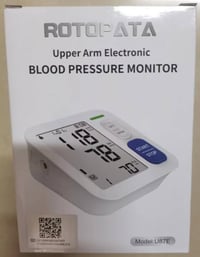 Omron Digitális Felkaros Vérnyomásmérő 10