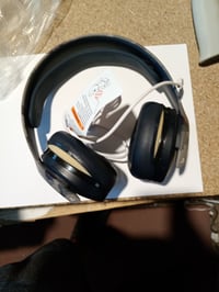 Bezdrôtové herné slúchadlá PlayStation PULSE 3D – Grey — Kozmetické chyby, chýba USB adaptér (stav: pozri 2. obrázok) 3