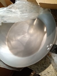 Liatinová panvica GSW GastroTraditionell 860529 Lyon, 32 cm, sivá – opotrebovanie na rukoväti, inak v stave ako nová (stav: pozri 2. obrázok) 3