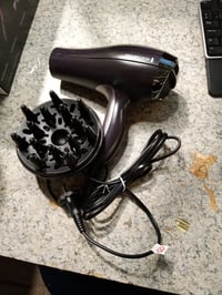 Remington Pro-Air Turbo D5220 Ionos Hajszárító 2400W Kerámia Turmalin Diffúzorral Fekete — styling fúvóka nélkül (állapot: lásd a 2. képet) 2