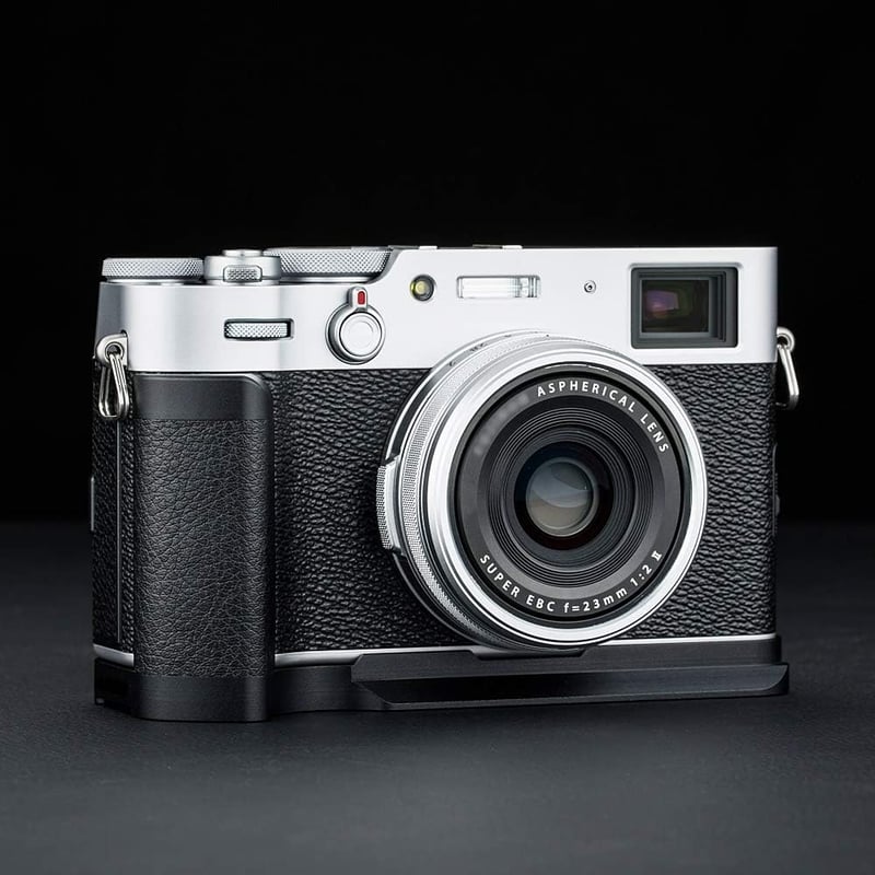 Fujifilm X100V/X100F fémmarkolat - Arca Swiss kompatibilis, gyorscserélhető L-alakú kameragrip