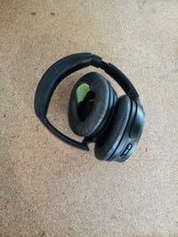 Bose QuietComfort SC Bluetooth zajszűrős fejhallgató mikrofonnal, Over-Ear — szakadt fülpárna, karcos burkolat (állapot: lásd a 2. képet) 2