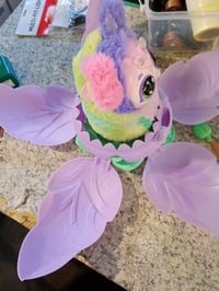 Hatchimals Bloomables Puppyfly Interaktív Játék Meglepetéssel, Dupla Átalakulással és 100+ Hanggal és Reakcióval, 4 Éves Kortól, Bontott 3