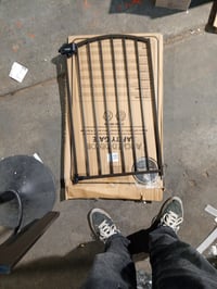 Regalo biztonsági boltíves babakapu ajtókhoz és lépcsők aljához, 75-87 cm nyíláshoz, nyomásra — hiányzó csavar (állapot: lásd a 2. képet) 9