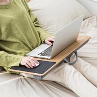 ergomi Laptop Párna Tálca - Ágyban/Kanapén Használható Notebook Tartó, Fa Hatású Asztallap 17" Laptopokhoz, Csúszásgátló Felülettel, Otthoni 5