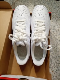 Dámske tenisky Nike Court Vision Low, biele, veľkosť 41 (EU), kožený zvršok, nízky strih, nosený stav 2