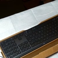 Prodajem bežičnu tipkovnicu Logitech MX Keys, Bluetooth, s pozadinskim osvjetljenjem, grafitna — bez USB prijamnika (stanje: vidi 2. sliku) 2