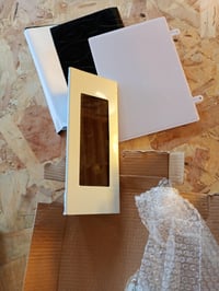COEKI Solárne domové číslo so 4 LED diódami, súmrakovým senzorom, vodotesnosťou IP65, z nehrdzavejúcej ocele, vrátane číslic 0-9 a písmen a-h, vonkajšie 2