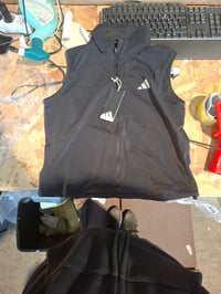 Vestă de alergare pentru femei adidas Adi365 Running Essentials, negru, mărimea XS – defect estetic la bază (stare: vezi a doua imagine) 2