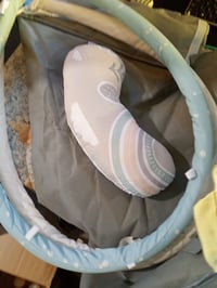 MoMi PASTEL 3 az 1-ben Játszószőnyeg Játékívvel Babáknak, 2 Ív, Labdafürdő, 5 Játék — 14 labda hiányzik (állapot: lásd a 2. képet) 6