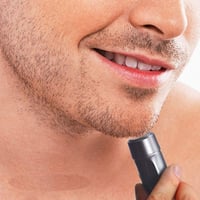 Philips Mini Elektromos Borotva Férfiaknak - Hordozható, Elemes 2