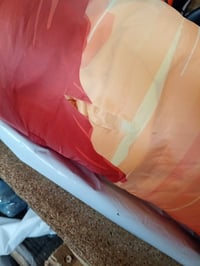 Pătură de camping ultraneoară și compactă KingCamp Frost, model deșertul Gobi, 200x145 cm, albastru, cu husă de transport, pentru drumeții și călătorii 4