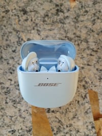 Bose QuietComfort Ultra vezeték nélküli zajszűrő Bluetooth fülhallgató, Spatial Audio, holdkék színben, Limited Edition, használt 2