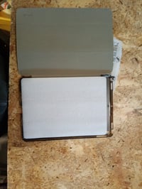 JETech iPad Pro 10,5" (2017) és iPad Air 3. generáció (2019) tok, fekete, háromrészes — karcos, foltos hátlap (állapot: lásd a 2. képet) 3
