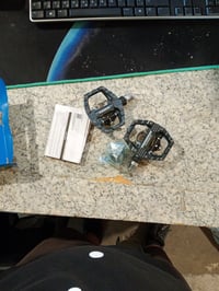 Pedale Shimano ES600 SPD pentru bicicletă, cu plăcuțe SM-SH51, cu două fețe, pentru turism și ciclism urban, utilizate 2
