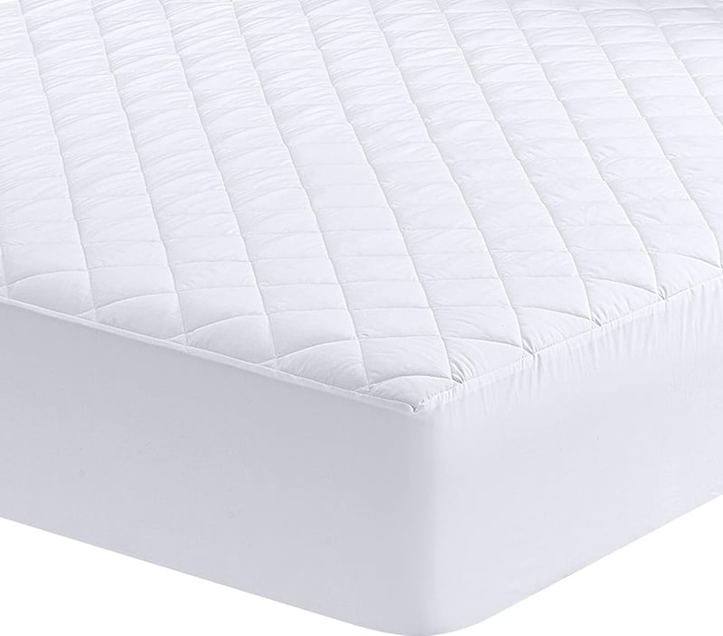 Utopia Bedding Fehér Steppelt Matracvédő 90x190 cm - Mély Zsebes, 38 cm-ig Nyújtható