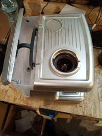 Breville VCF126X Barista Max aparat za espresso s ručkom, ugrađenim mlinom i pjenjačom za mlijeko — bez vrča za pjenjenje mlijeka (stanje: vidi 2. sliku) 3
