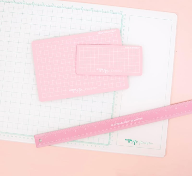 Sizzix Big Shot rózsaszín mágneses vágóalátét, 22,5x15,5 cm