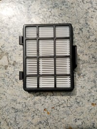 AmazonBasics Zsák nélküli hengeres porszívó — Mosható HEPA-12 szűrő (alkatrész) 3