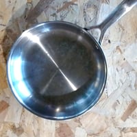 Le Creuset 3-Ply rozsdamentes acél serpenyő, bevonat nélküli, 24 cm átmérő, indukciós főzőlaphoz is alkalmas 2