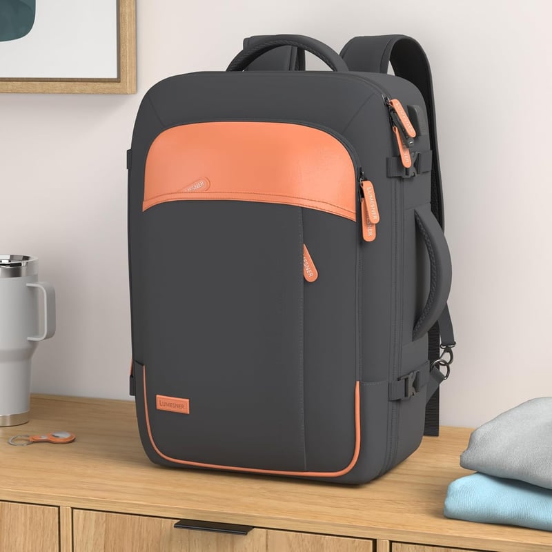 Lumesner Kézipoggyász Hátizsák 40L - Bővíthető Utazótáska Repülőgépre, Nagy Kapacitású Unisex Bőrönd Hátizsák 4 Rendszerező Kockával