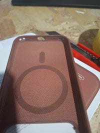 Apple iPhone 17 Pro Funkcionális Szövet tok MagSafe-fel, Siena színben – használt állapot 4