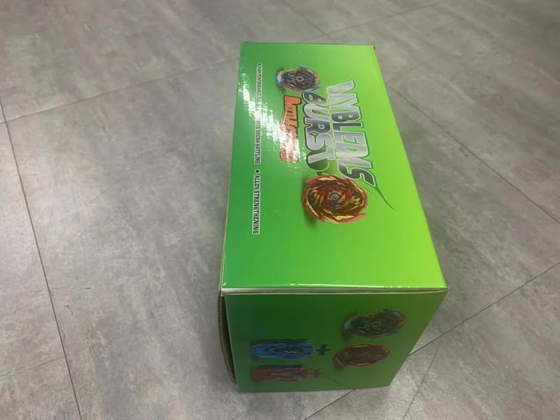Beyblade Burst Turbo kék pörgettyű készlet 4D játék szett indítóval
