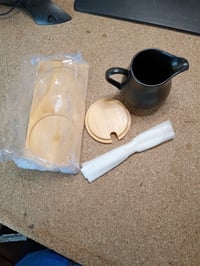 Set de lapte și zahăr din ceramică neagră BAIFULAI cu capac și linguriță, latieră, zaharniță și suport din lemn — zaharniță lipsă (stare: vezi a 2-a imagine) 2