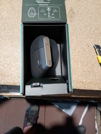 Ergonomická bezdrôtová myš Logitech MX Vertical, sivá – Neúplné balenie, USB prijímač sa nepripája (stav: pozri 2. obrázok) 2