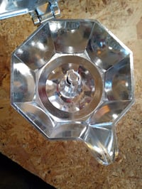 Cafetieră Bialetti Moka Express pentru 3 cești, 130 ml, aluminiu, argintiu - Utilizat — zgârieturi la interior, pete (stare: vezi a 2-a fotografie) 4