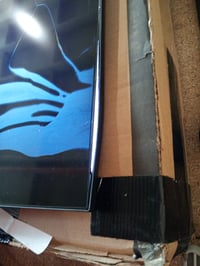 JVC LT-40VDF2555 VIDAA Smart TV 40 inča Full HD HDR LED — neispravan, djelomično radi: oštećen, odvojen dio ekrana (stanje: vidi drugu sliku) 5