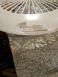 Philips Amigo stropni ventilator s LED svjetlom, 58 cm, bijeli, s daljinskim upravljačem, 25W+60W – slomljen poklopac (stanje: vidi 2. sliku) 3
