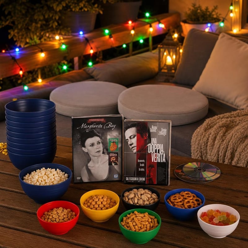Filmski paket za kauč: 3 talijanska DVD-a + 12 zdjelica + 2 jastuka + 21 m LED lampica