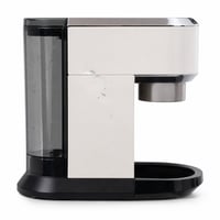 Espressor De'Longhi Dedica Style EC685.W, alb, cu dispozitiv de spumare a laptelui, 1 l, 15 bar — carcasă ușor lovită, zgâriată (vizibil în fotografii) 1