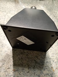 Plazmová guľa RED5 reagujúca na zvuk, stredná veľkosť, napájanie cez USB alebo batérie — nefunkčná, na náhradné diely: nezapne sa (stav: pozri 2. obrázok) 3