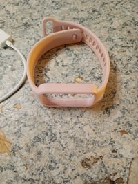 Brățară inteligentă Xiaomi Smart Band 9 Active, roz, ecran TFT de 1,47", baterie de 18 zile, 50 de moduri sport, rezistență la apă 5ATM, monitorizare puls și 3