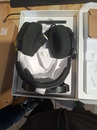 Căști gaming wireless Fractal Design Scape Dark, Negru, microfon detașabil cu anulare a zgomotului — burete pernițe urechi defect (stare: vezi a 2-a imagine) 5