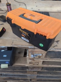 Kufr na náradie Perel Toolbox 16,7 l s vyberateľnou priehradkou, 41x20,9x19,5 cm — Chýba pravá uzatváracia západka (stav: pozri 2. obrázok) 2