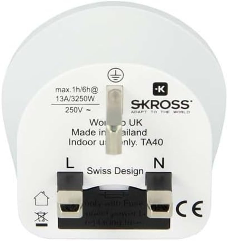 SKROSS® Univerzális UK Úti Adapter - Brit Szabványú Országokhoz