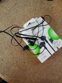 Káblové slúchadlá Belkin SoundForm ANC s USB-C a mikrofónom – chybné, na náhradné diely: telefón ich nedetekuje (stav: pozri 2. obrázok) 2