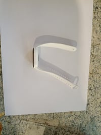 Brățară fitness Xiaomi Smart Band 10 1,72" AMOLED Ceramic Edition Pearl — defectă, pentru piese: ecran spart (stare: vezi a 2-a imagine) 3